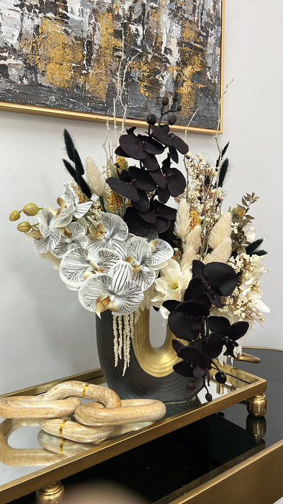 Emre floral arrangement - Luscious Homewares