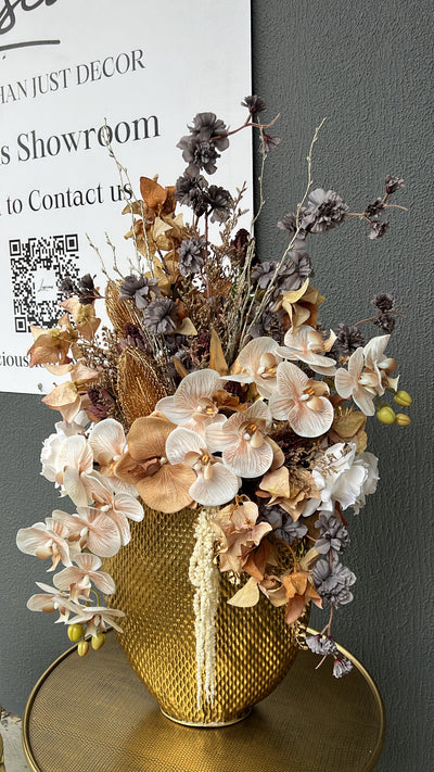 Ritual floral arrangement - Luscious Homewares