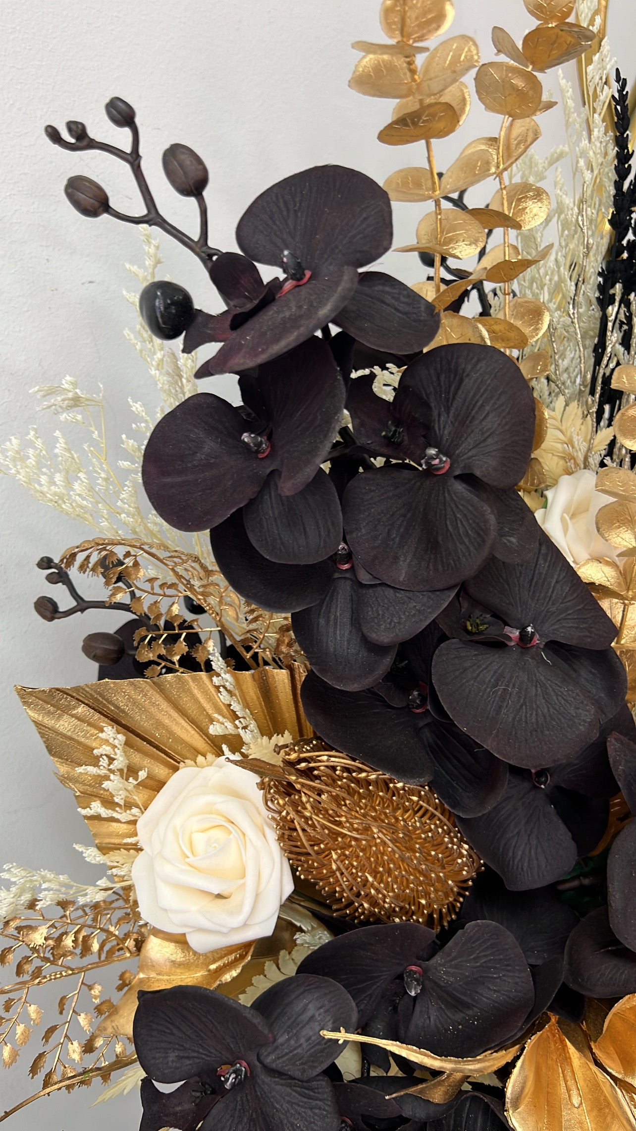 Shadow bloom floral arrangement - Luscious Homewares