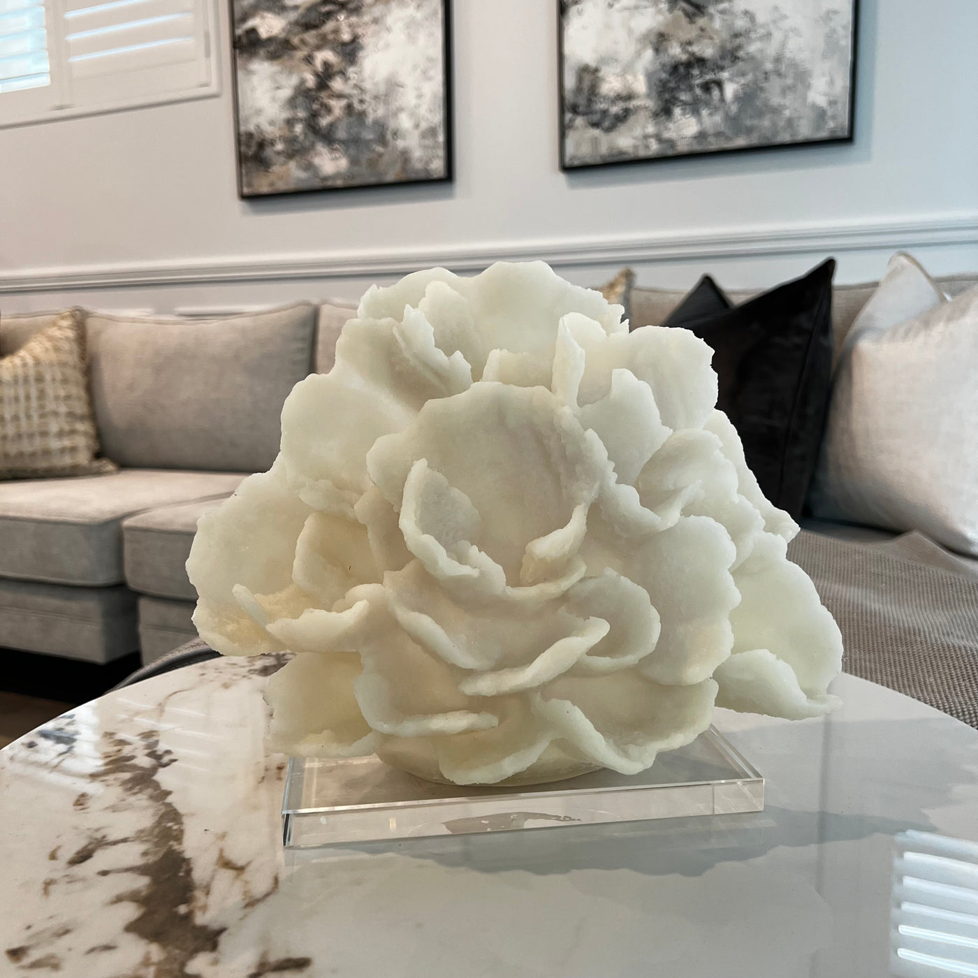 coral quartz sculpture stand