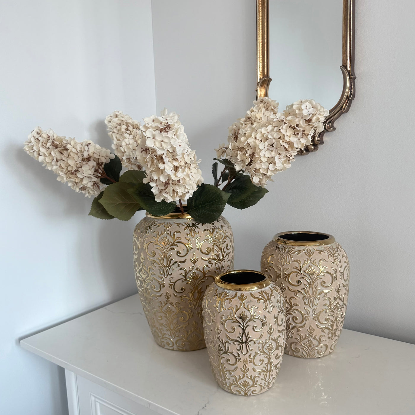 Luxe Fleur gold vase
