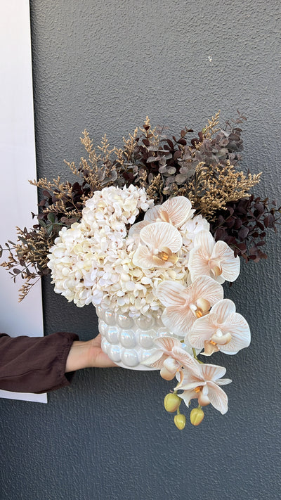 Lila bloom floral arrangement - Luscious Homewares