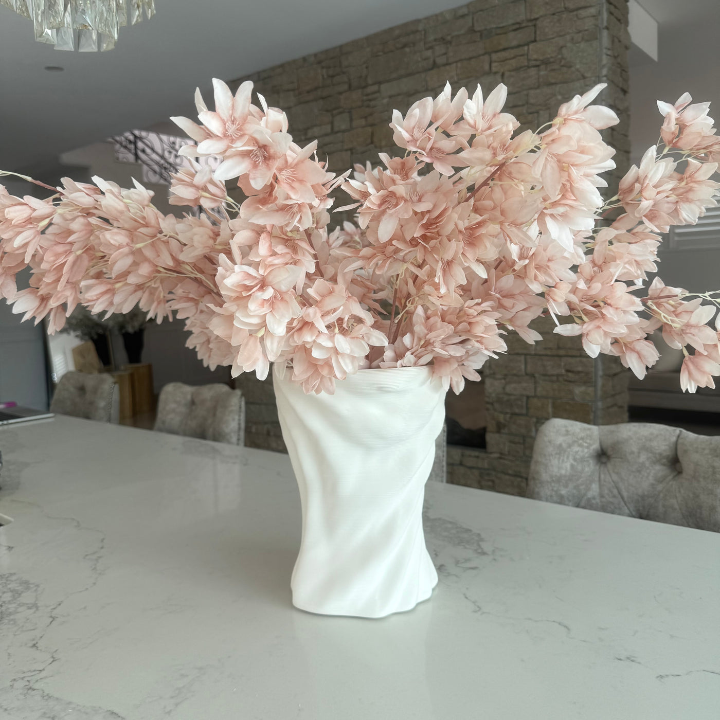 Fluted wave 3d ceramic vase