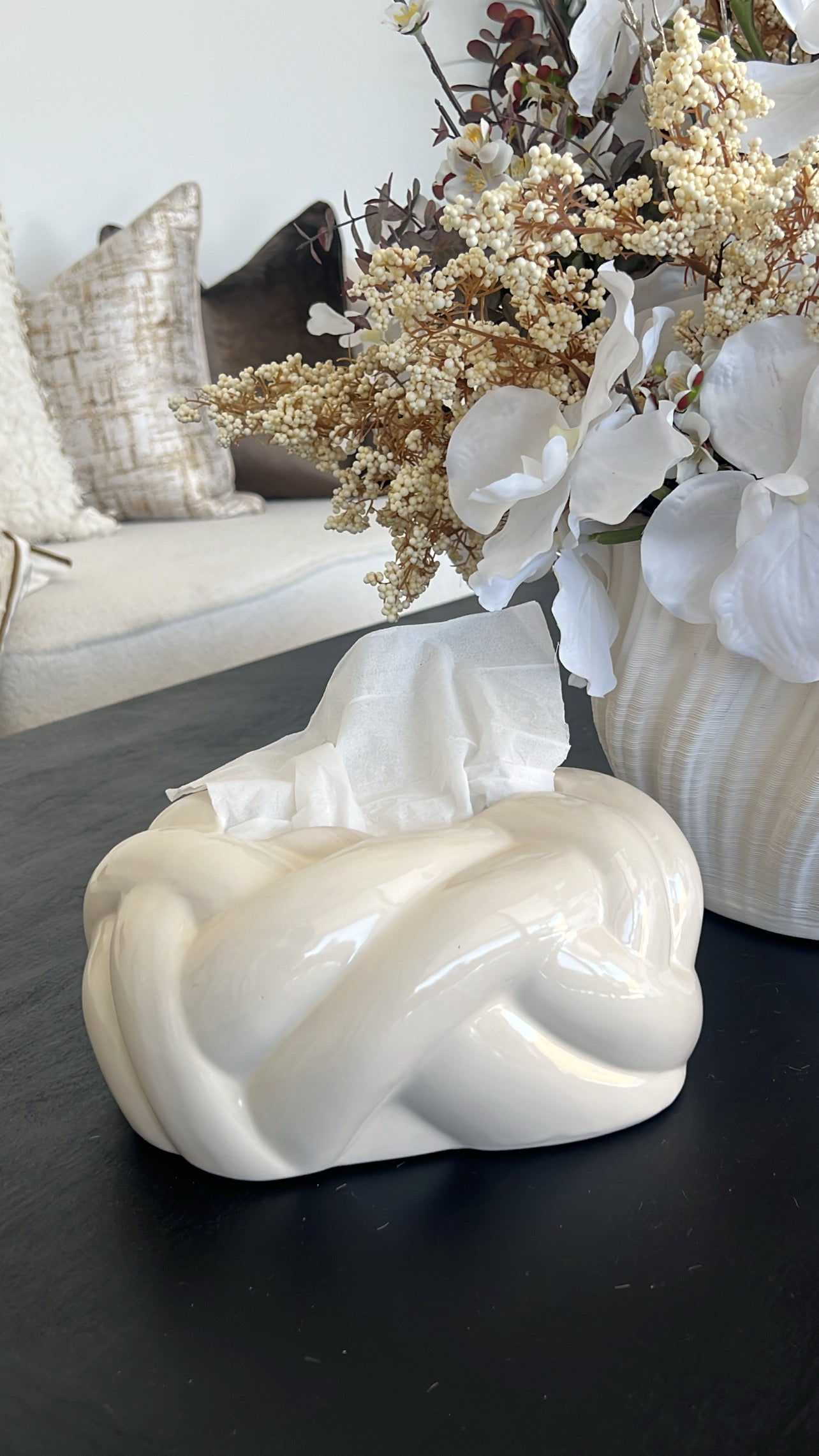 Weaved cream tissue box - Luscious Homewares