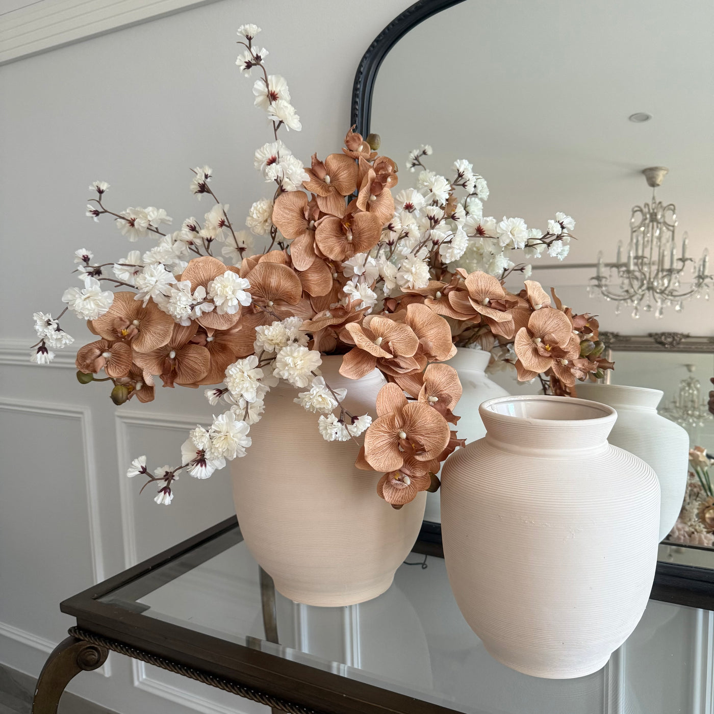 Ria Textured handmade beige vase