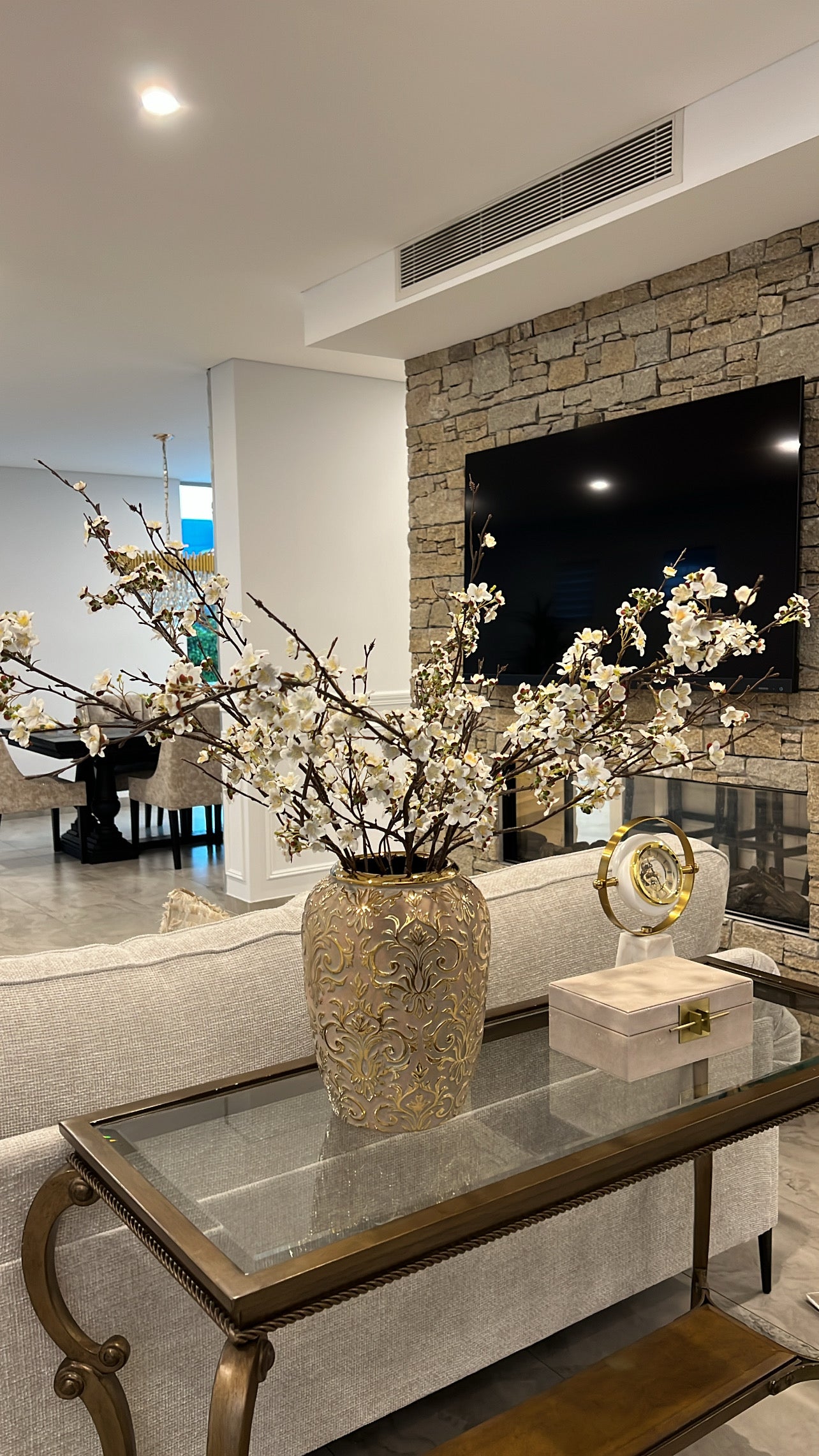 Cherry blossom branch 120 cm stem