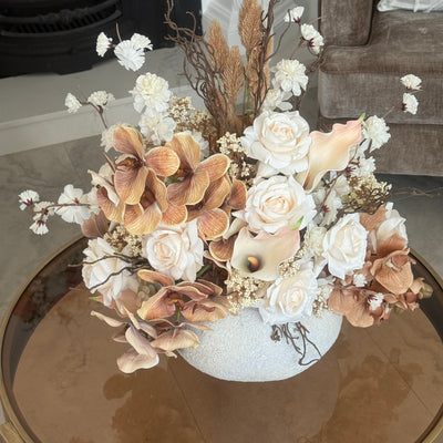 Mia flower Arrangement