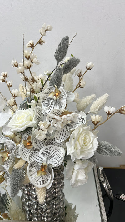 Bunny floral arrangement - Luscious Homewares