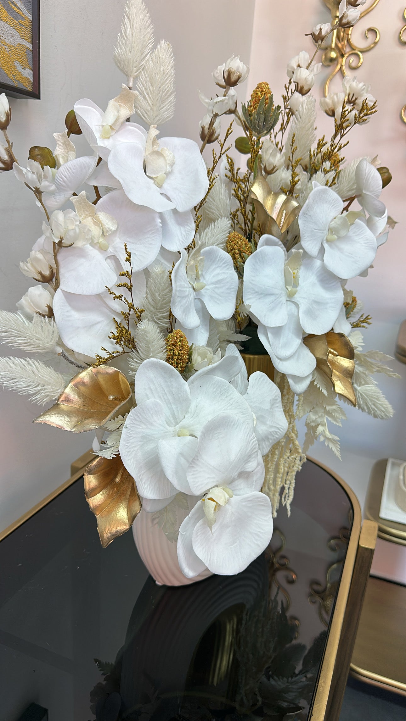 Elisa floral arrangement - Luscious Homewares