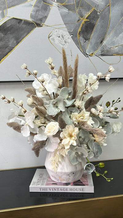 Daphnia bloom floral arrangement - Luscious Homewares