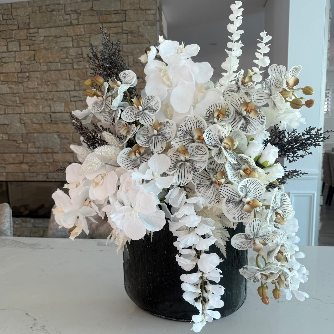 Jana flower Arrangement