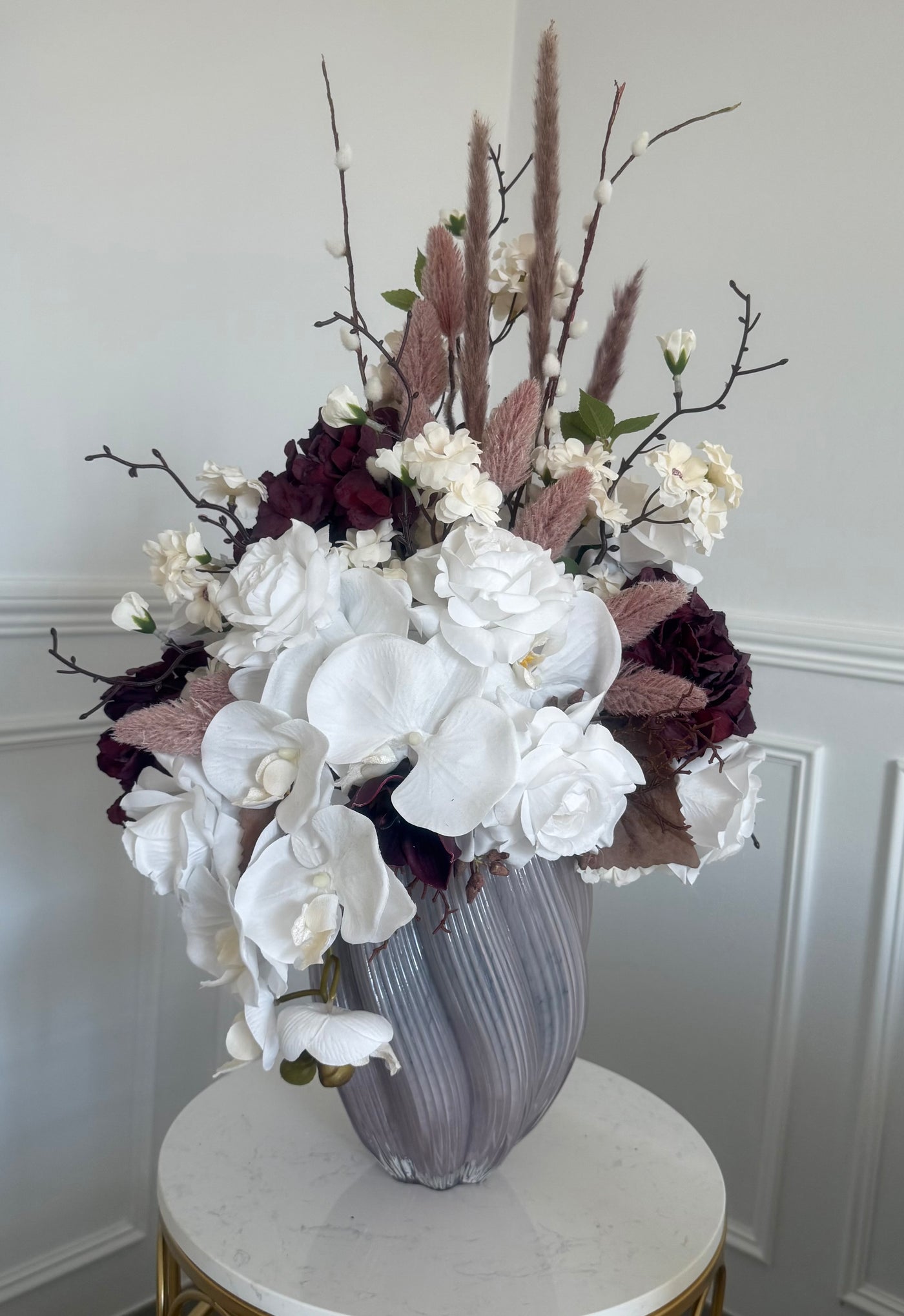 Soft blooms flower Arrangement