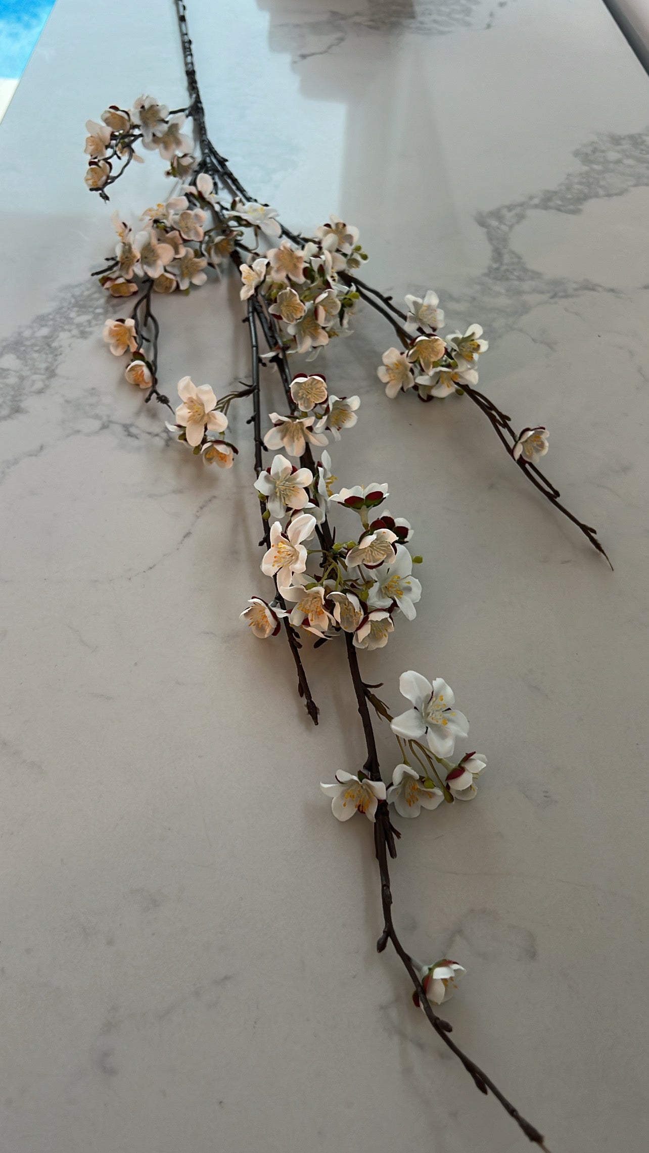 Cherry blossom branch 120 cm stem