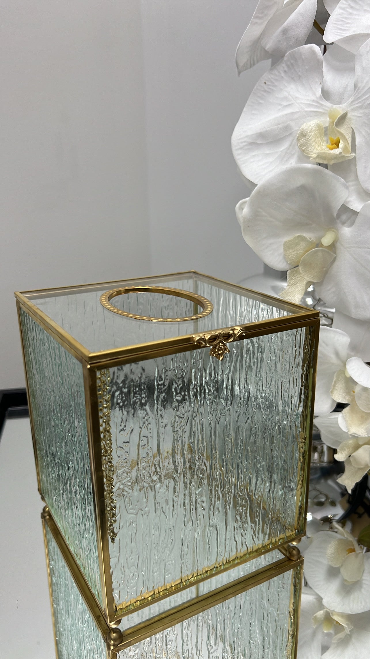 Waterfall square gold tissue box - Luscious Homewares