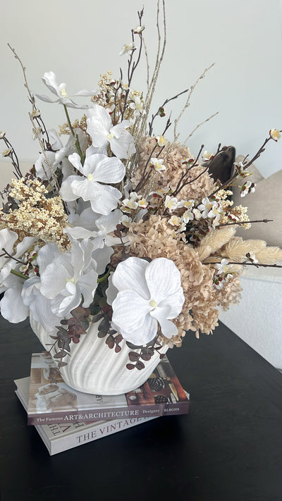 Venice everlasting floral arrangement - Luscious Homewares