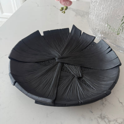 Petal black Decorative bowl / platter