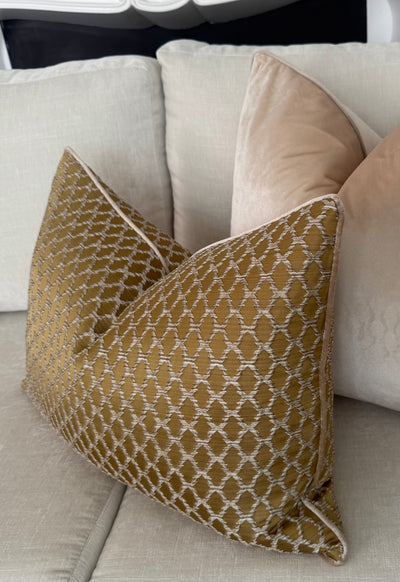 Milana gold cushion