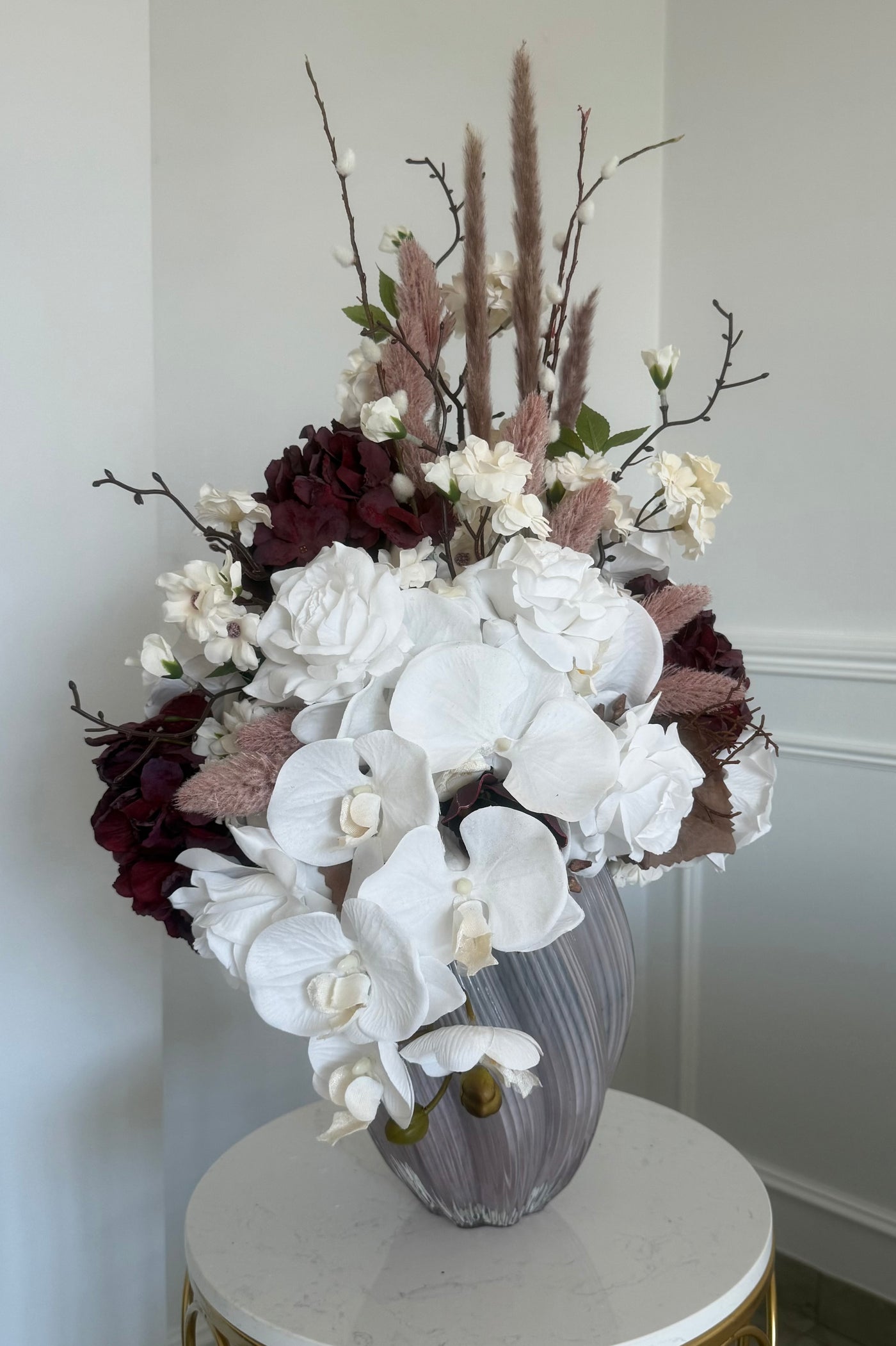 Soft blooms flower Arrangement