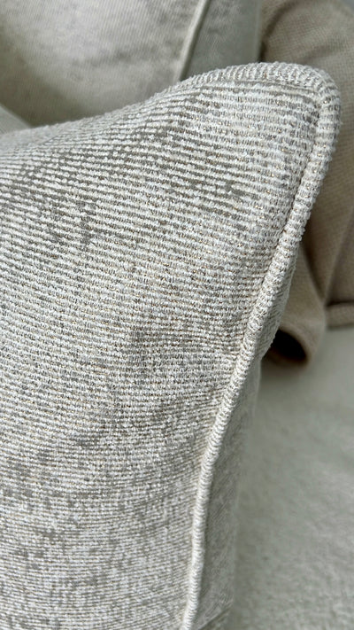 Vida Cushion - Luscious Homewares