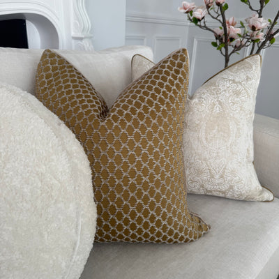 Milana gold cushion