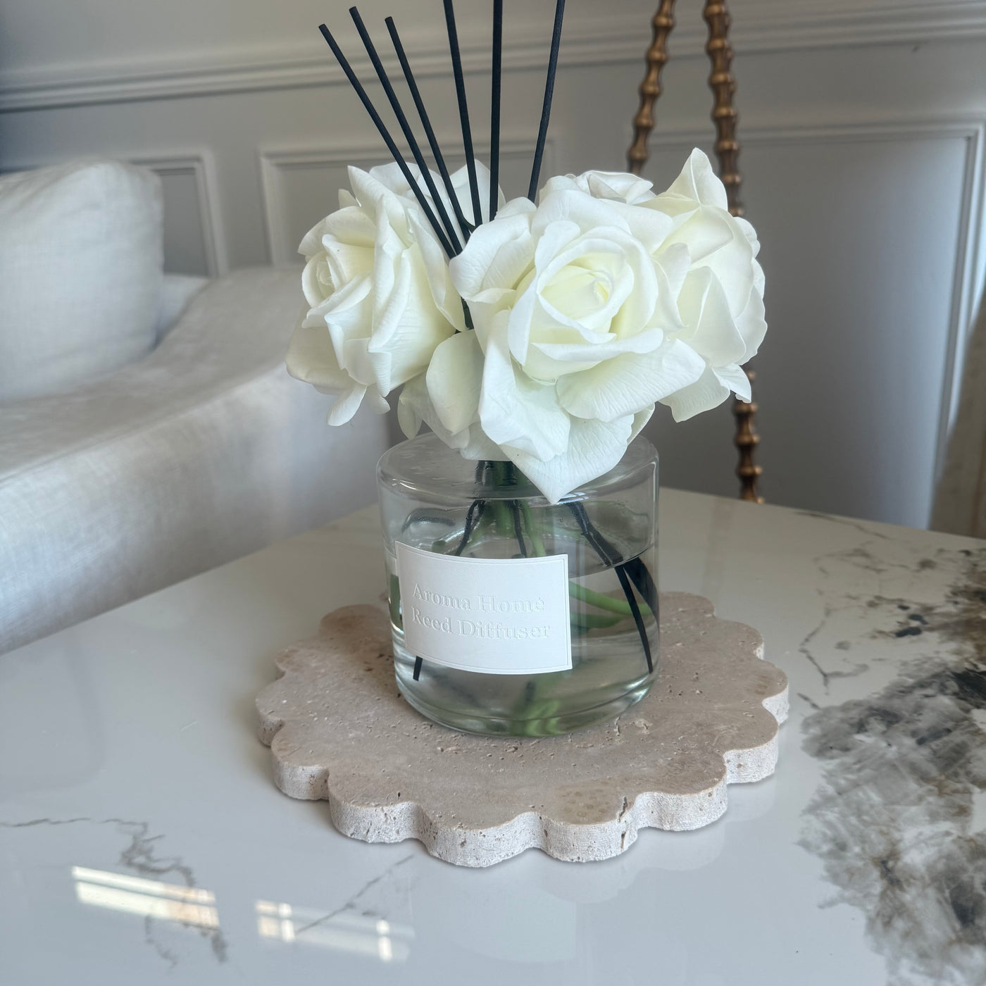 ScallopTravertine Stone round tray