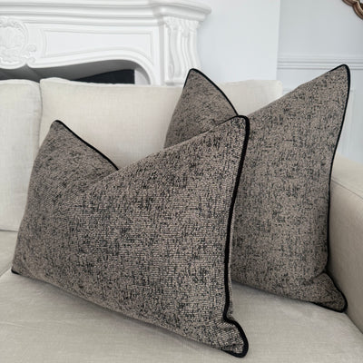 Chiori cushion