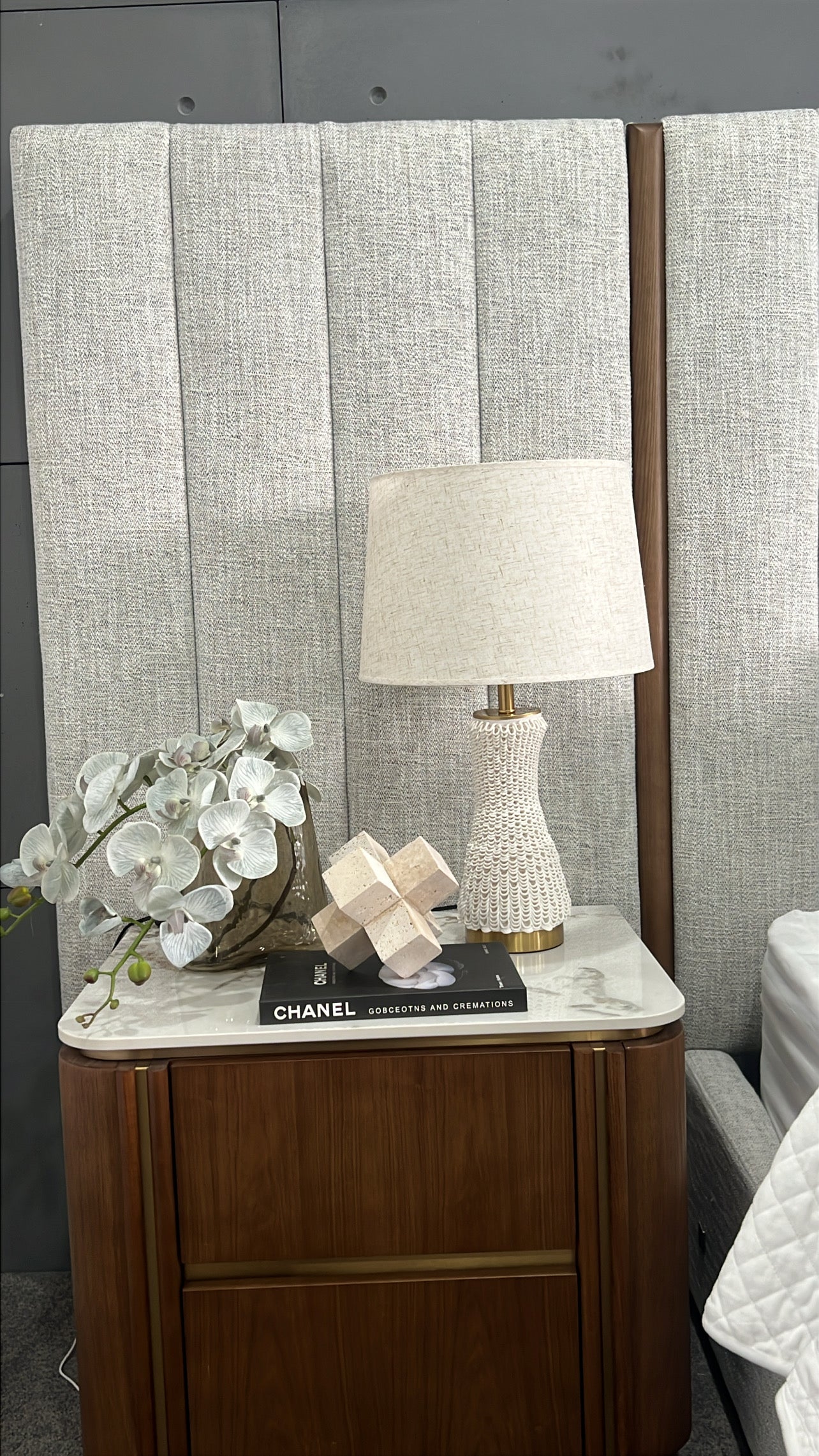Cala 3d ceramic table Lamp - Luscious Homewares