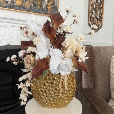 Tulip bloom flower Arrangement