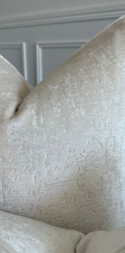 Rena ivory cushion