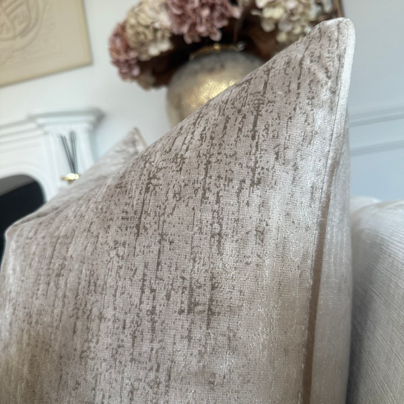Malaz luxury cushion