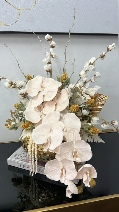 Halla bloom floral arrangement - Luscious Homewares