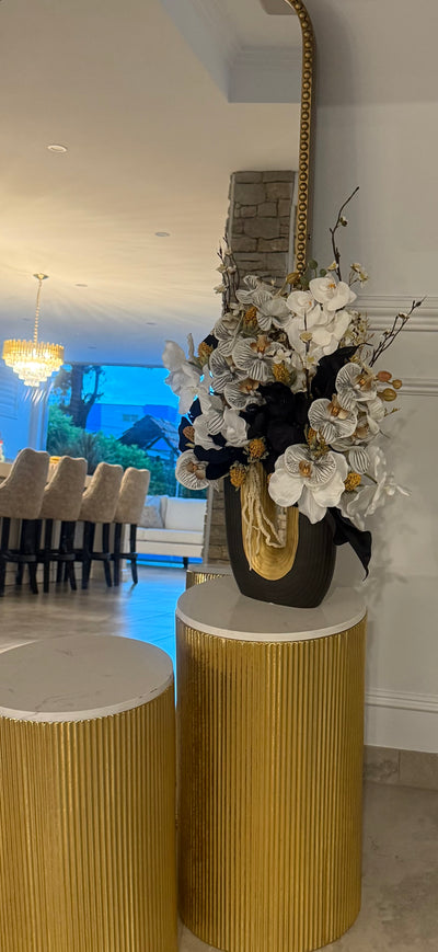 Illuminate bloom flower Arrangement - Luscious Homewares