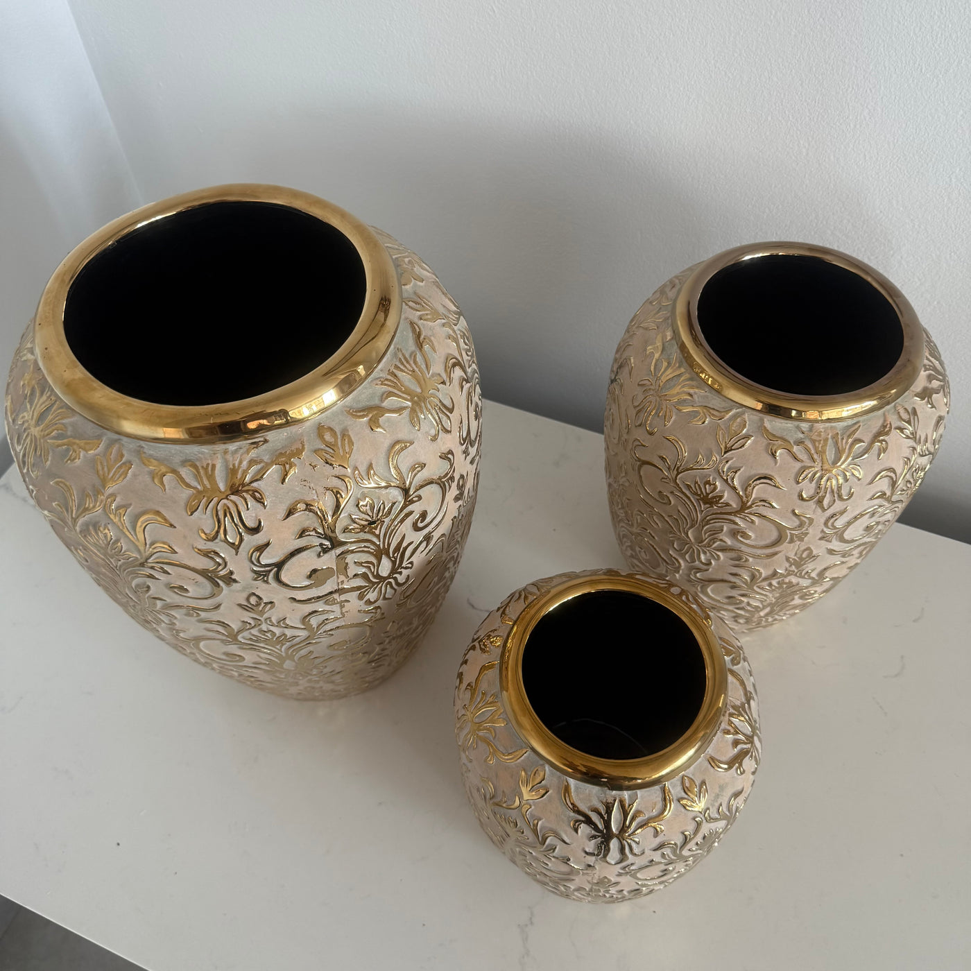 Luxe Fleur gold vase