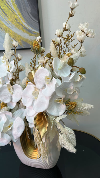 Elisa floral arrangement - Luscious Homewares