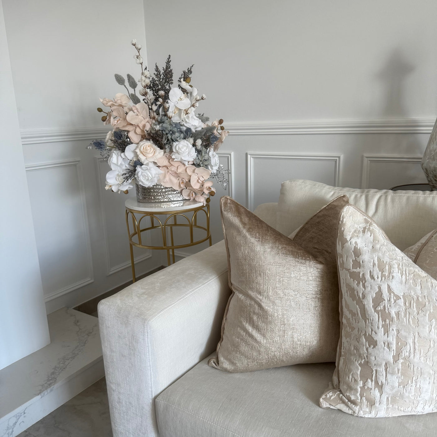 Jewell blooms flower Arrangement