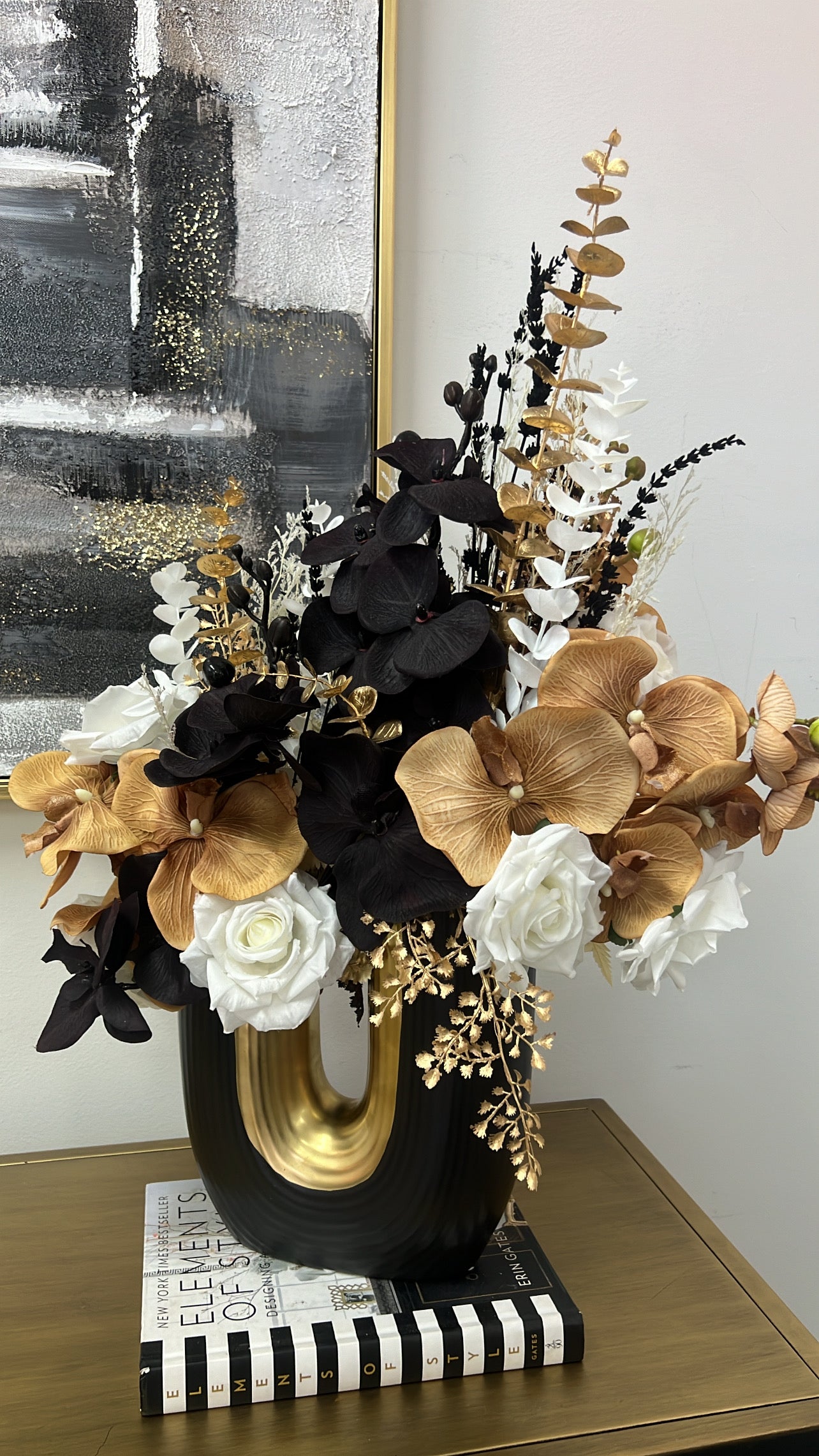 Fantasia floral arrangement - Luscious Homewares
