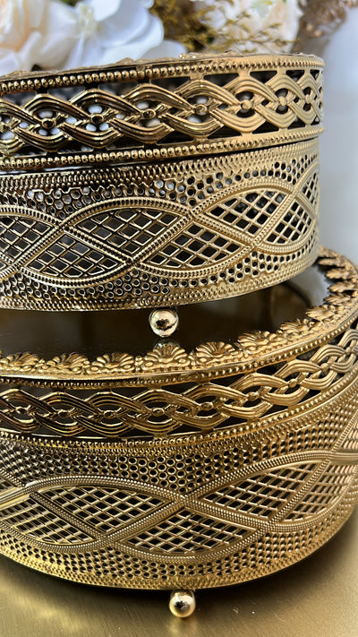Vintage brass Oval decorative box - Luscious Homewares