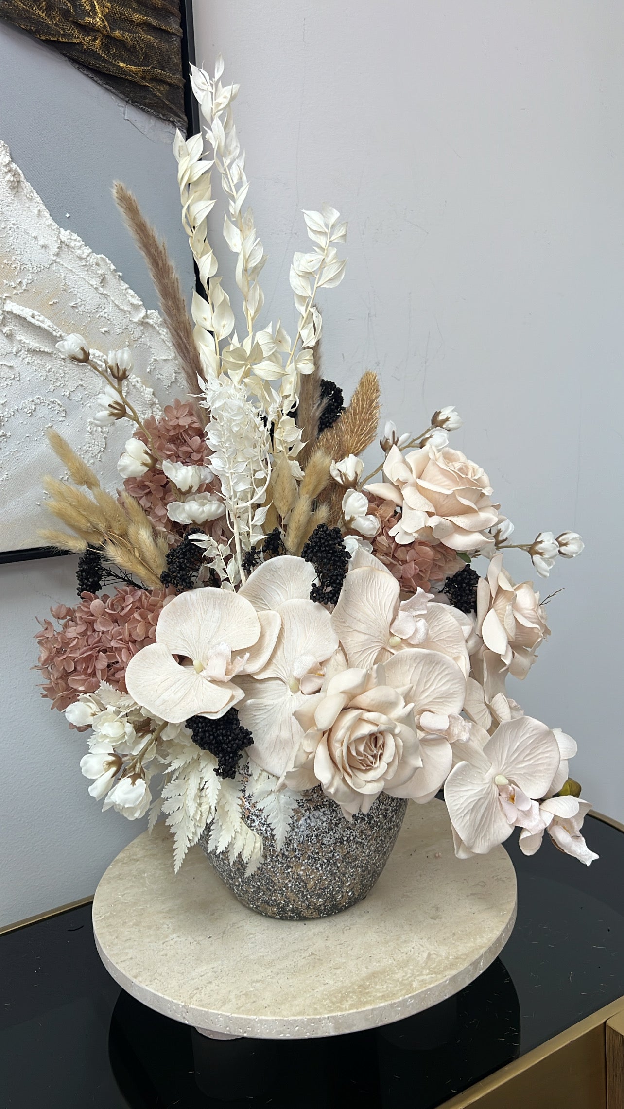 Blushing floral arrangement
