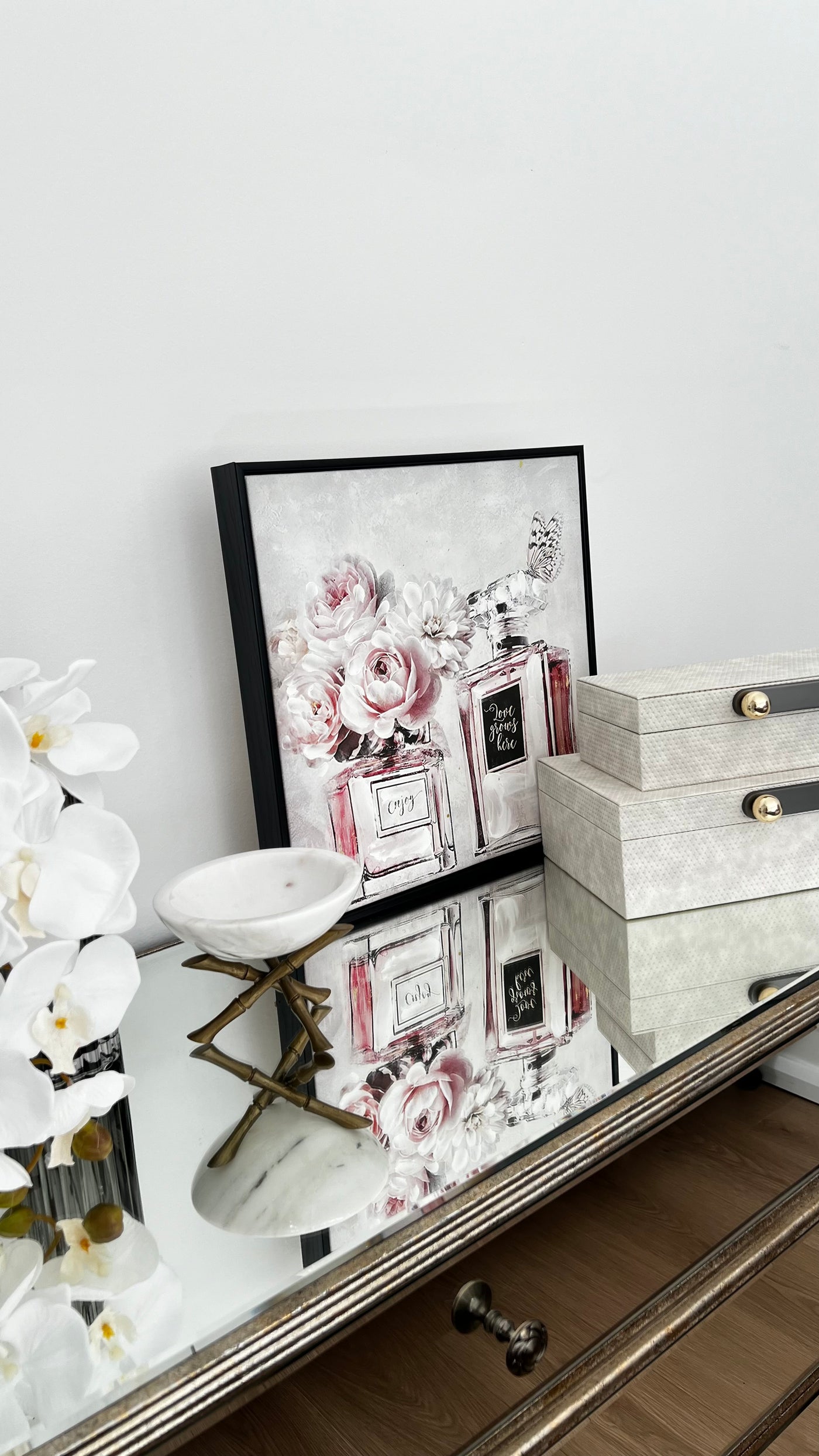 Parisian dream wall frame - Luscious Homewares