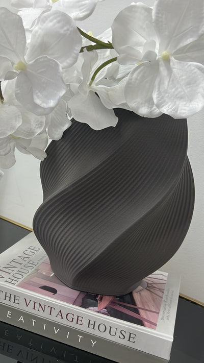 Fountain charcoal ceramic vase - Luscious Homewares