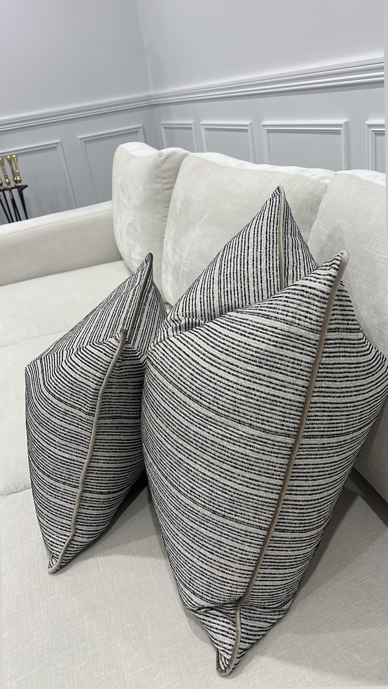 Giovanna cushion
