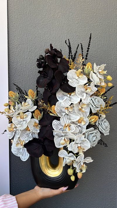 Camilla floral arrangement - Luscious Homewares