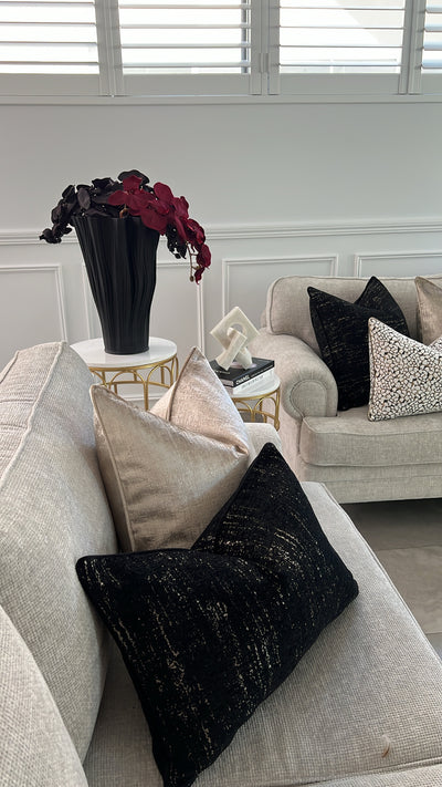 Fountain black ceramic vase - Luscious Homewares