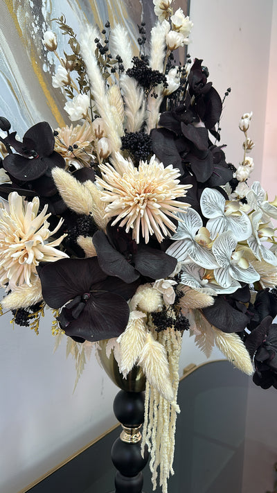 Campbell floral arrangement - Luscious Homewares