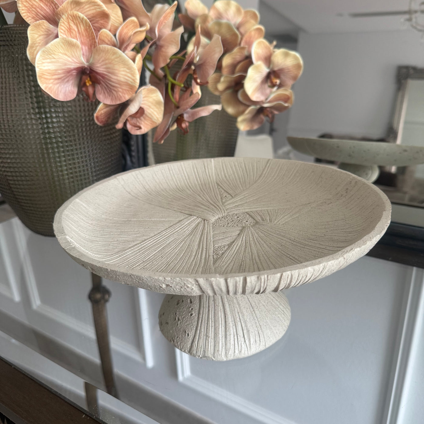 Lucy pedal Decorative bowl / platter