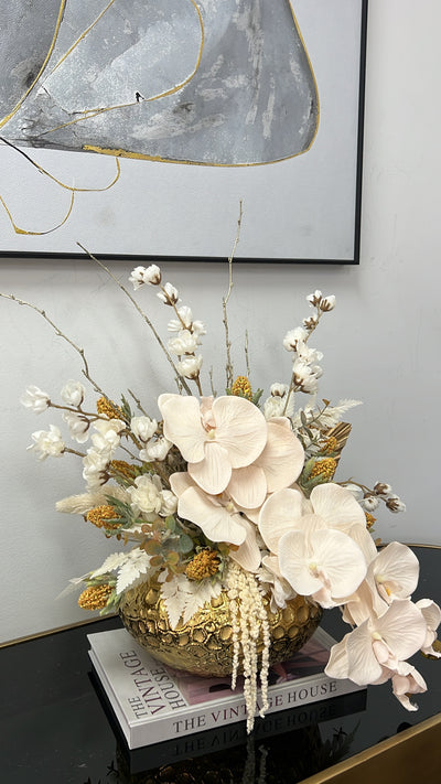 Halla bloom floral arrangement - Luscious Homewares
