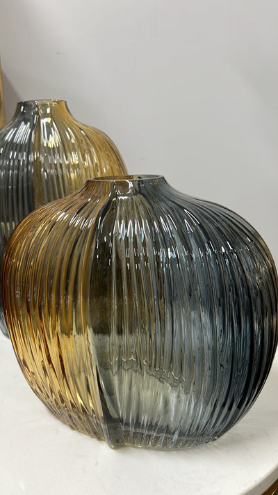 Honeycomb vase - Luscious Homewares