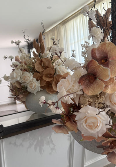 Mia flower Arrangement