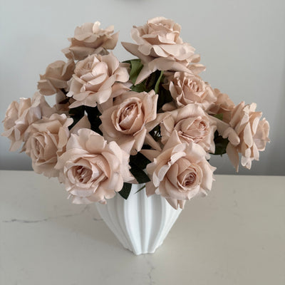 20 Roses + ribbed 3d print vase