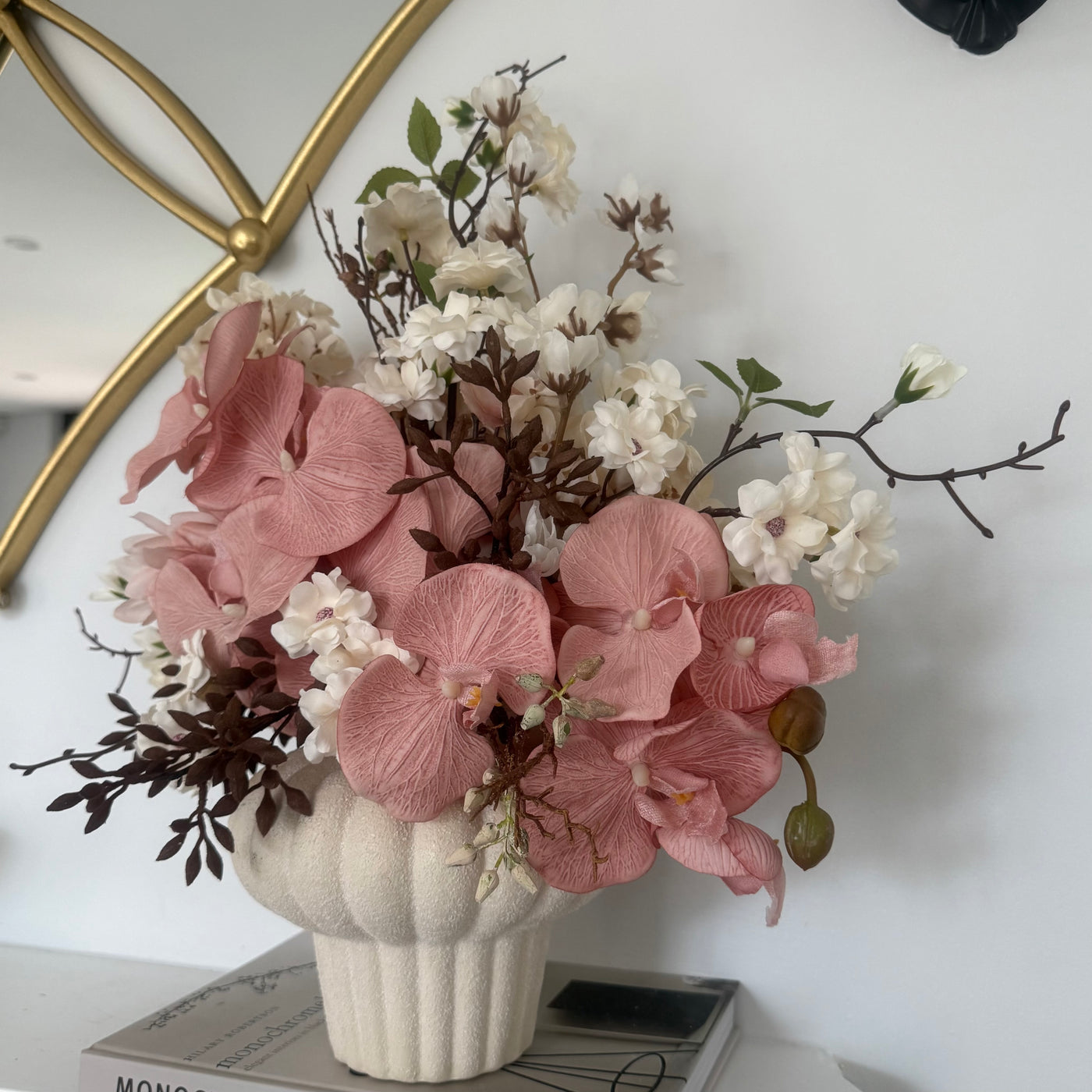 Dina flower Arrangement